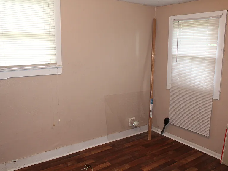 2229 Procter St — Photo 13