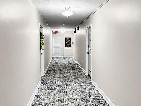 4th image of 2121 Nicholasville Rd APT 503