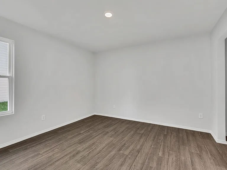 332 Azalea Trl — Photo 13