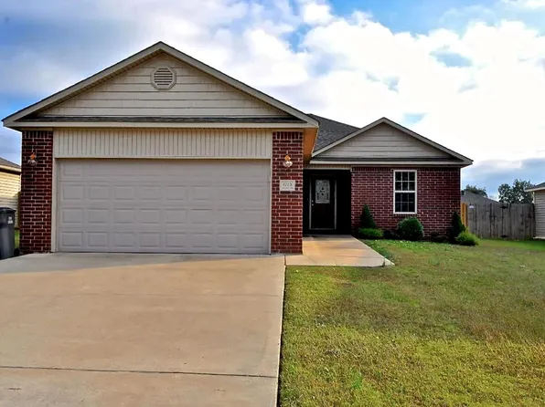 4725 Wildwood Ln, Jonesboro, AR 72405