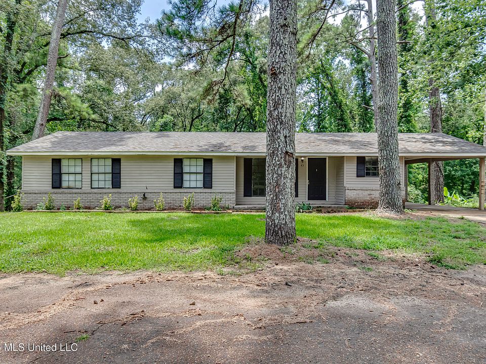 1st image of 43 Rich Ln