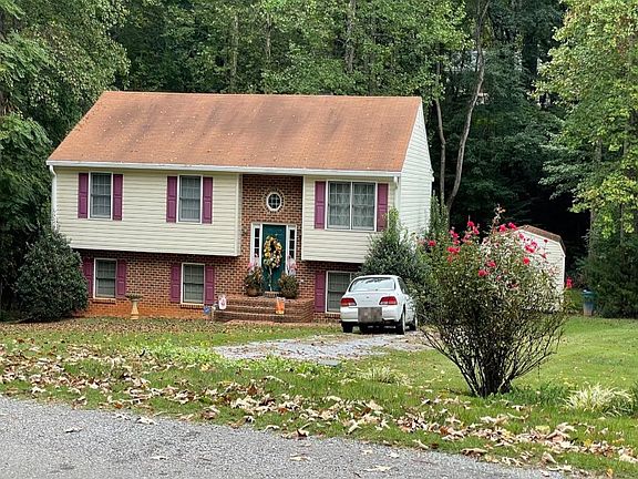 2nd image of 60 Holly Haven Dr #201
