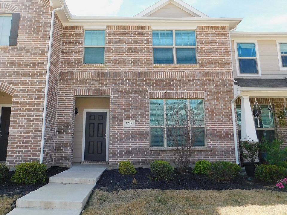 1st image of 2229 Davenport Dr