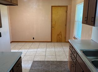 2717 Diana Dr, Sellersburg, IN 47172