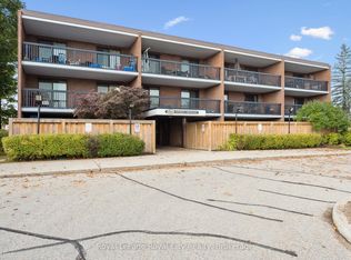 63 Conroy Cres #24, Guelph, ON N1G2V5