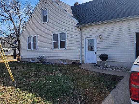 5th image of 209 S Bryan St