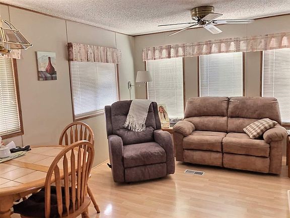 3rd image of 12360 E 35th Pl