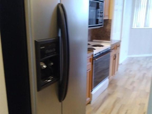 3rd image of 7200 Radice Court #707
