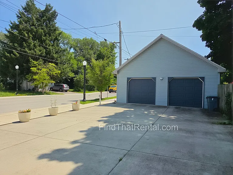 158 B St — Photo 23