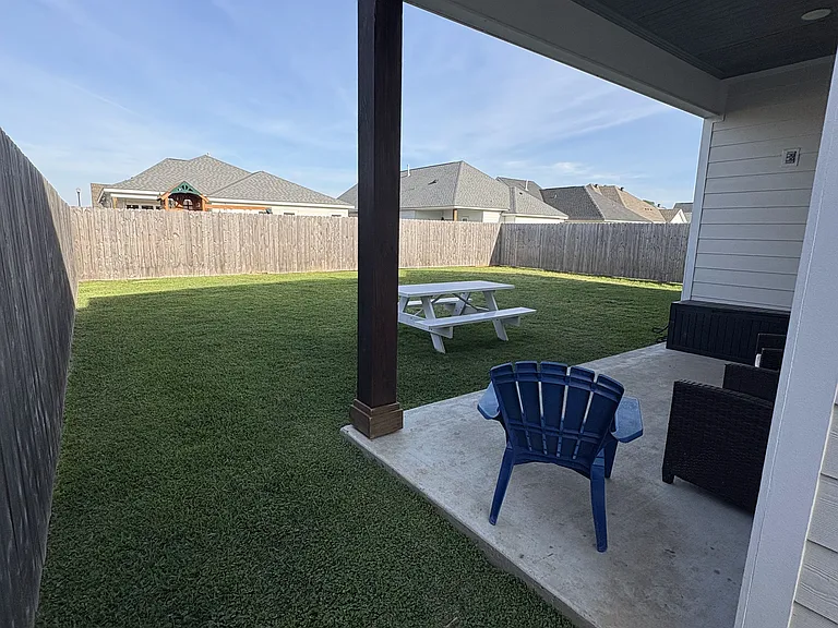 103 Bijou Dr — Photo 23