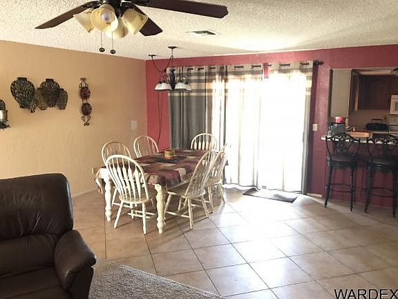 4th image of 931 Acoma Blvd S