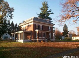 3100 Hollister St, Cato, NY 13033