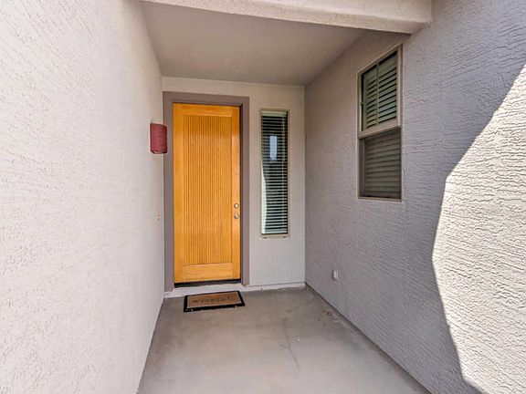 5th image of 1826 E Fawn Dr