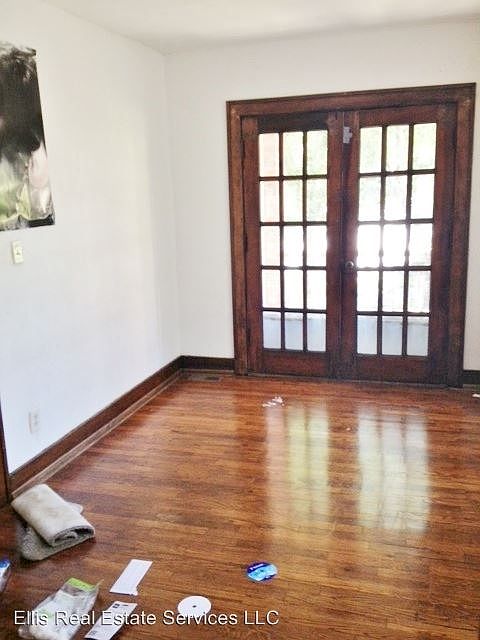1st image of 1500 W 37th St APT 3