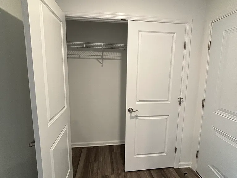 1137 Stuyvesant Ave #205 — Photo 3