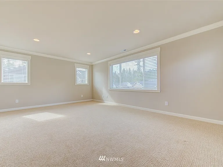 1512 246th Ave NE — Photo 25