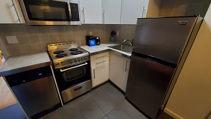 Rented by GPS Realty NYC | media 20