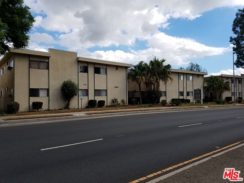 1st image of 8758 Topanga Canyon Blvd