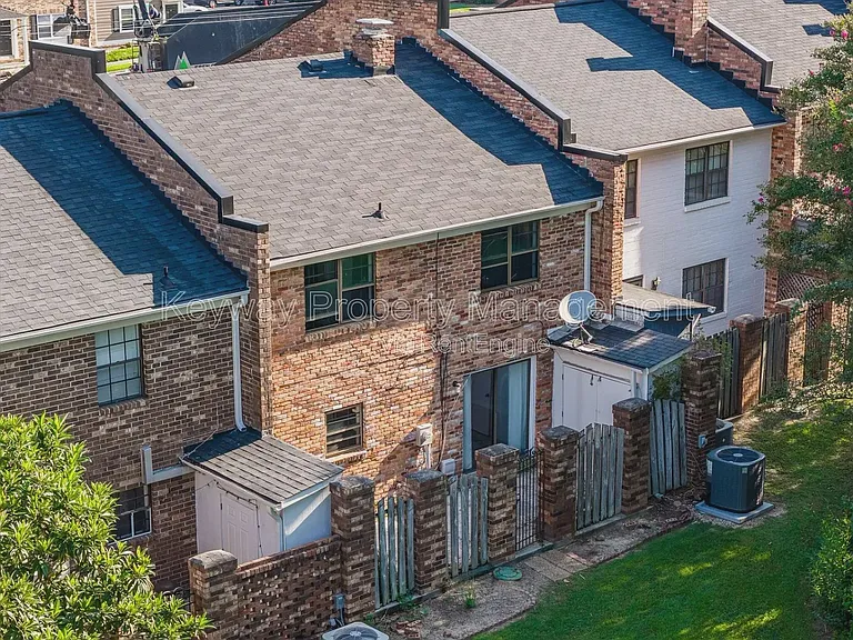 2918 Arrowhead Dr — Photo 29