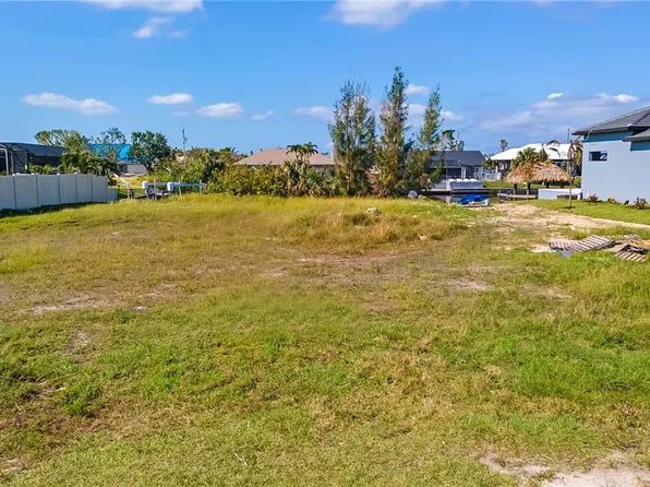 3914 SW 25th Pl, Cape Coral, FL 33914