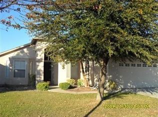 5747 E Pitt Ave, Fresno, CA 93727