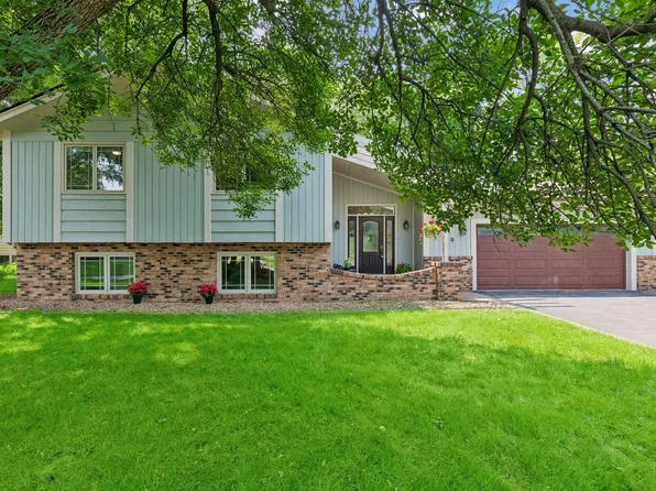 7240 Ticonderoga Trl, Eden Prairie, MN 55346