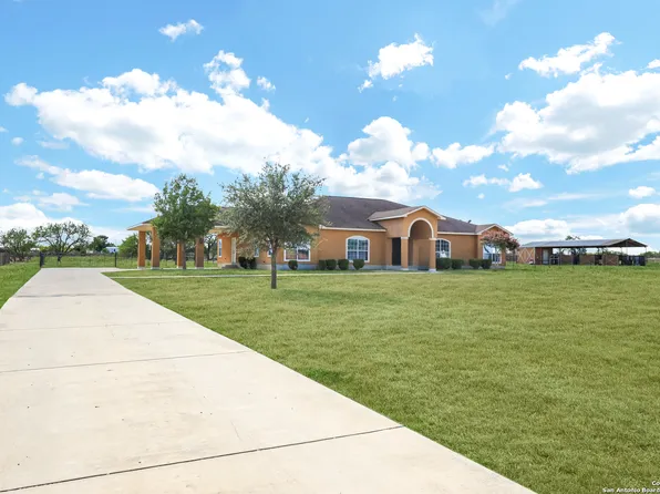 7005 BLUE MYTH, Elmendorf, TX 78112
