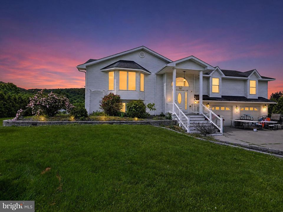1st image of 178 Brookside Dr