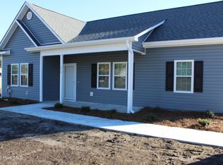 216 W Charity Road, Rose Hill, NC 28458