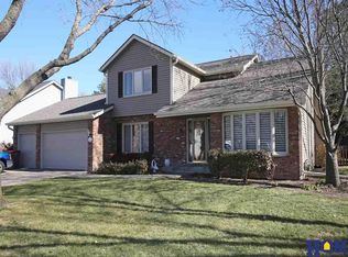 6424 Crooked Creek Dr, Lincoln, NE 68516