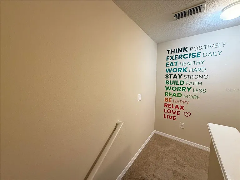 206 Scaton Way — Photo 22