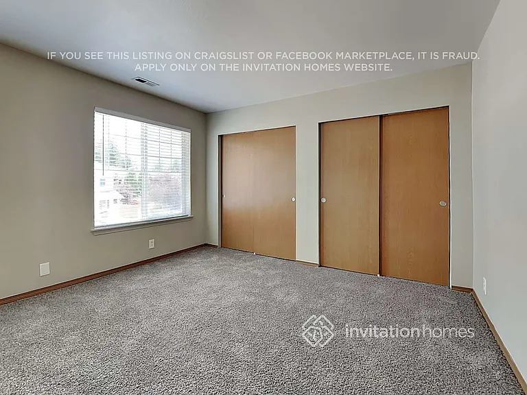 20120 15th Ave E — Photo 14