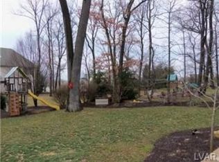 1635 Fieldstone St, Allentown, PA 18106