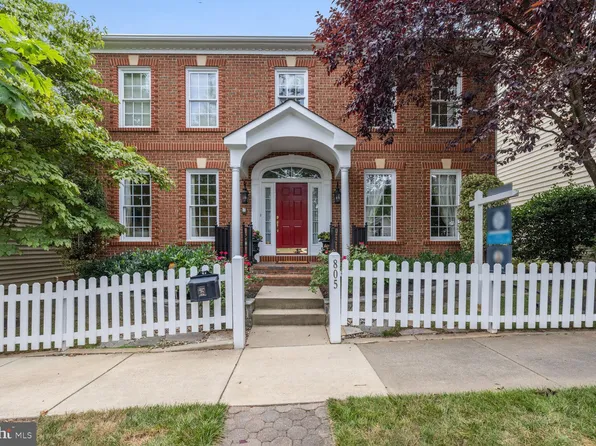 805 Linslade St, Gaithersburg, MD 20878