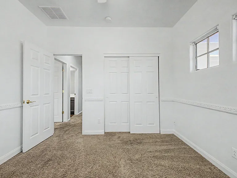 17446 W Yavapai St — Photo 17