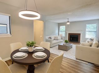 1605 Huntingdon Chase, Sandy Springs, GA 30350