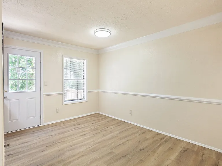 3109 Destin Cir — Photo 8