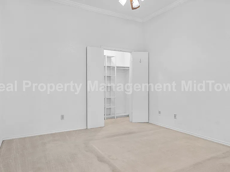 621 Windgate Ct — Photo 15