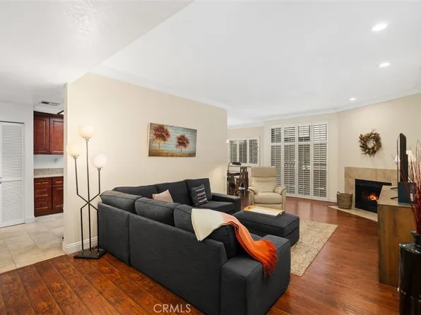 13331 Moorpark St APT 201, Sherman Oaks, CA 91423