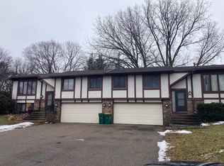 1265 Dunberry Ln, Eagan, MN 55123