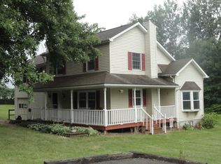 1103 Vienna Rd, Palmyra, NY 14522