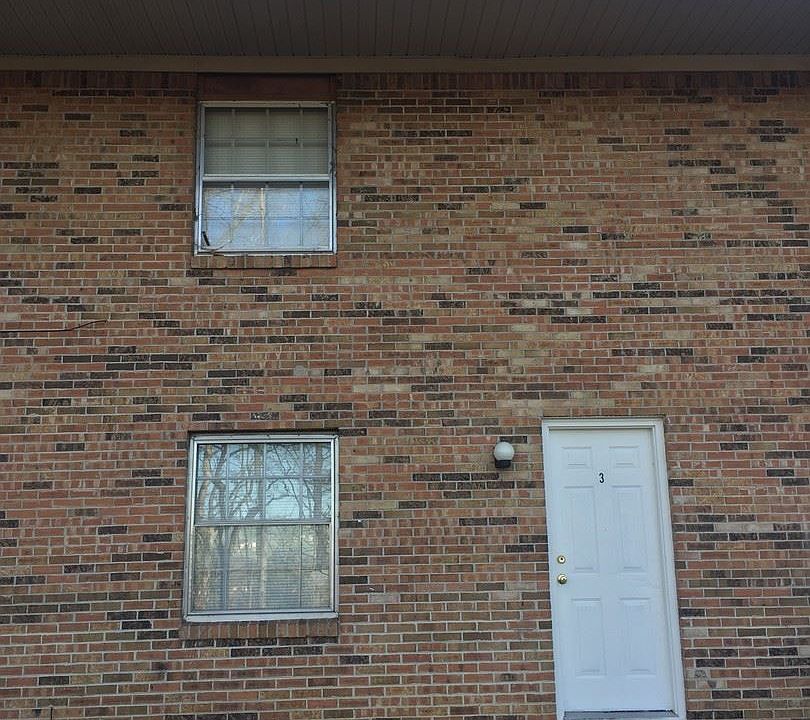 1st image of 3728 Cliffside Dr NE APT 3