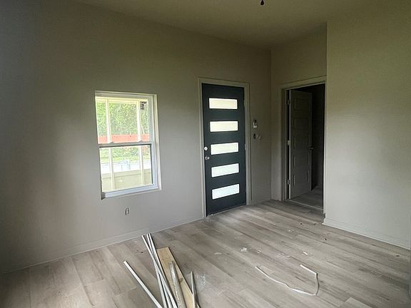 5th image of 102 2nd Ave