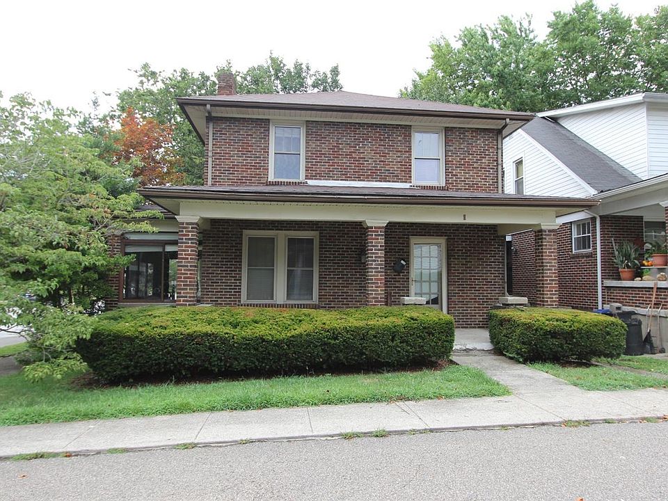1st image of 1 Lyons Ct