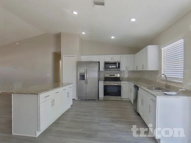 162 Hidden Pointe Ln — Photo 7