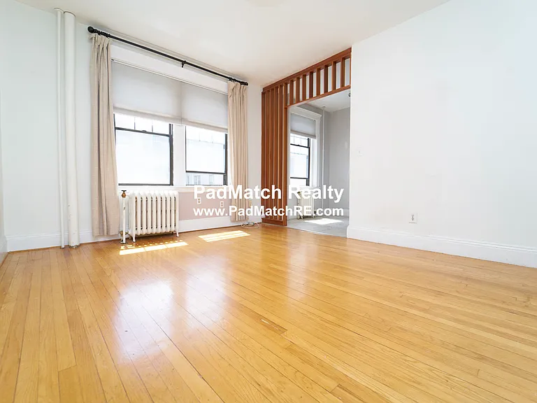 6 Sutherland Rd #34 — Photo 1