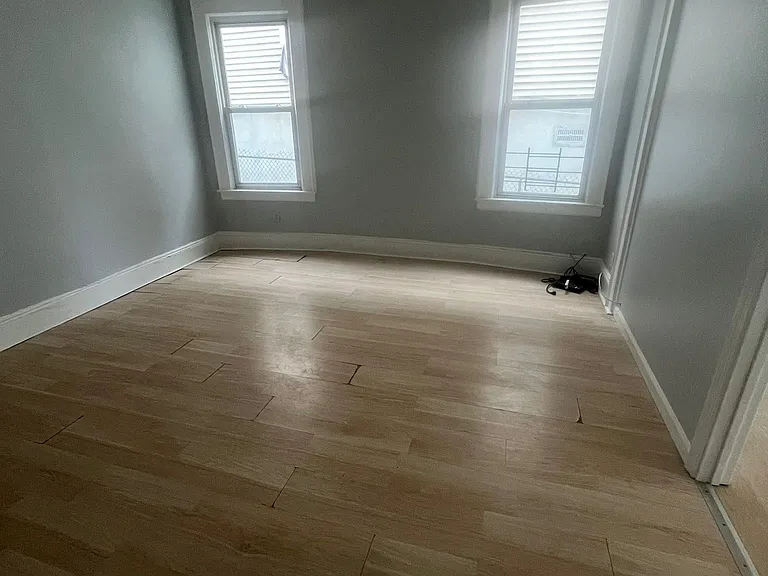133 Isabella Ave #1 — Photo 8