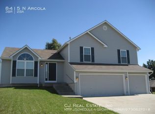 8415 N Arcola Ave, Kansas City, MO 64153