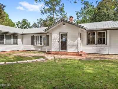345 Balmoral Dr, Poplarville, MS, 39470