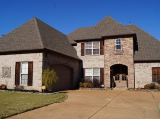 12148 Brooks Village Dr, Lakeland, TN 38002